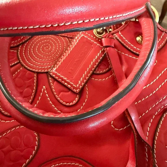 Coach Limited Edition Large Floral Bleeker Shoulder Bag - Picture 4 of 8